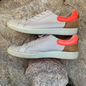 Ecco Soft 7 Women’s size 11 Vanilla Sneakers Skater 90’s Y2K Retro Running Shoes